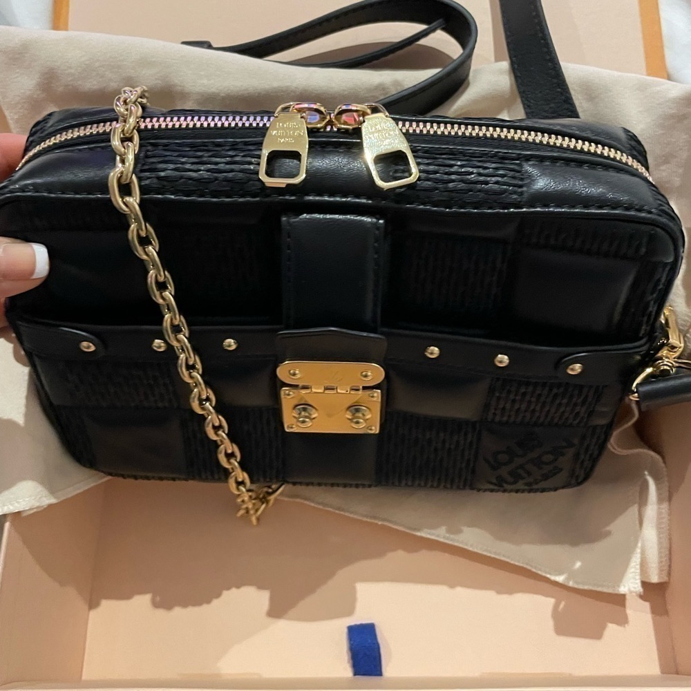 💯💯% Authentic LV Troca PM. - Picture 4 of 12